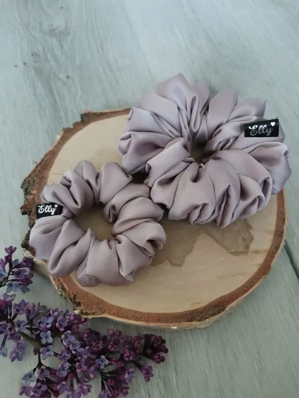 Silky taupe