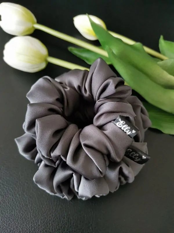 Silky antracit šedá
