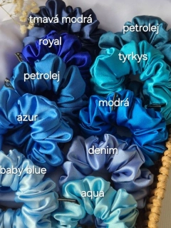 Modré odstíny scrunchies