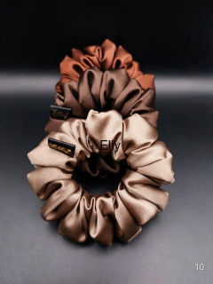 Hnědé odstíny scrunchies